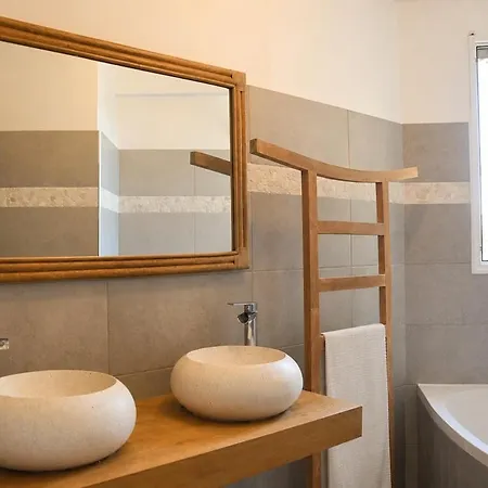 Apartment Sunny Terrace With Great View- Port, & Garibaldi- 3 *