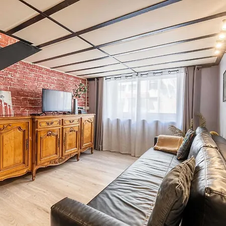Apartment Warm Close To Promenade Des