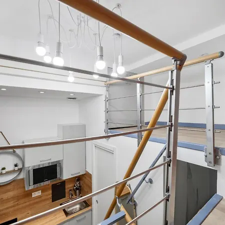 Vr Mezzanine Au Coeur Du Vieux Nice