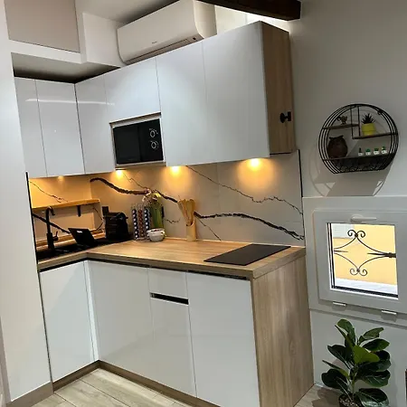Apartment Charming New For 4 People - Garibaldi & Tram