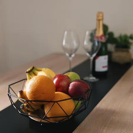 Apartment T1 - Cocon Dore Et Jardin Secret, Liberation *