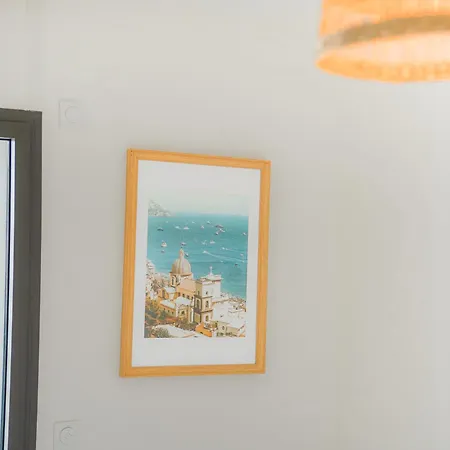 Apartment New Building- Neuf Lumineux Vue Mer, Tramway L3 Au Pied De Immeuble A 10 A 15 Mns D'aeroport, Centre & Promenade Nice