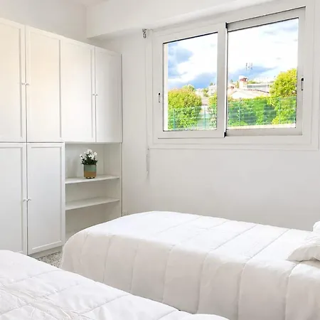 Apartment With Terrace And Unobstructed View