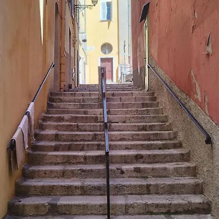L22 Staywizus - 1 Bdr Old - 5 Min Walk Sea - Ac Apartment