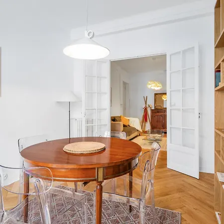 Charming & Comfortable - Near The Port / Parking Apartment Nice