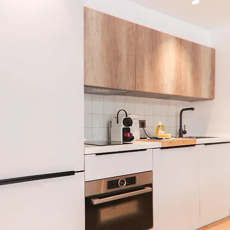 Loft 4 - Center - 2-room Mezzanine Apartment Nice