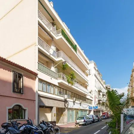 The Jewel Of The Golden Triangle Ocean View - Welkeys Apartment *