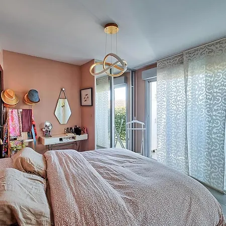 Lovely 4-bedroom Family In