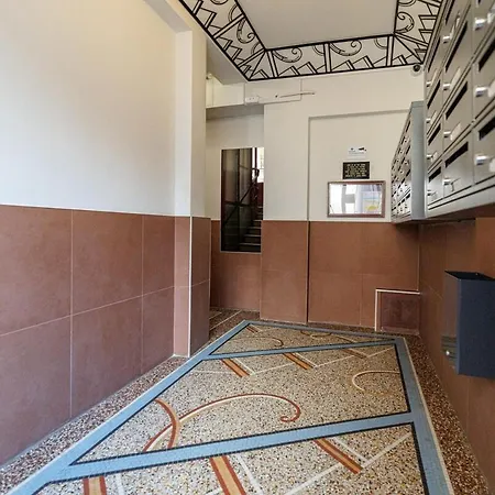 Apartment T2 Avec Balcon Nice