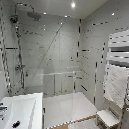 Exceptional Mont Boron With Sea View Apartment *