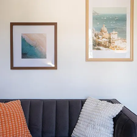 La Chaise Bleue Apartment
