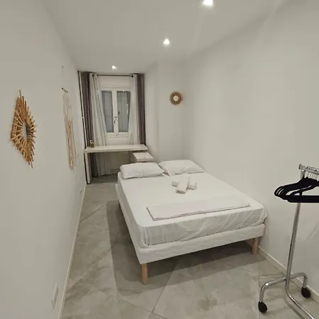 2 Calme & Lumineux Proche Tram Apartment *
