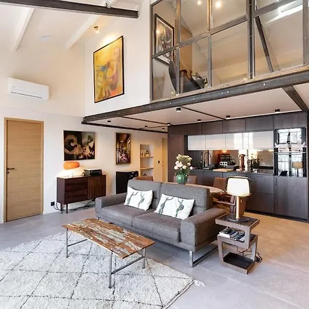 Apartment Garibaldi Elegant Duplex With A Soothing View Ac
