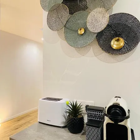 Bel Appartement Avec Toit-Terrasse, 2 Chambres, Centre Ville De Nice Apartment *