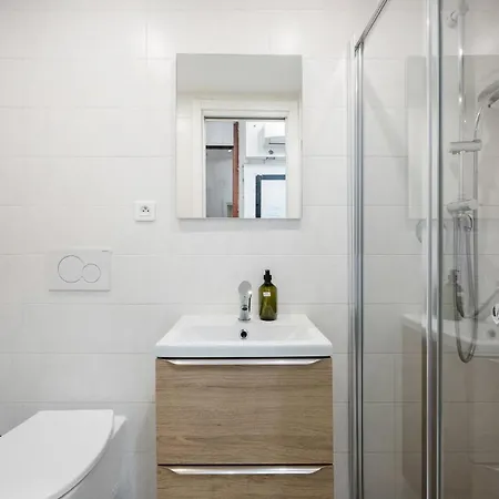 Apartment Vr Mezzanine Au Coeur Du Vieux