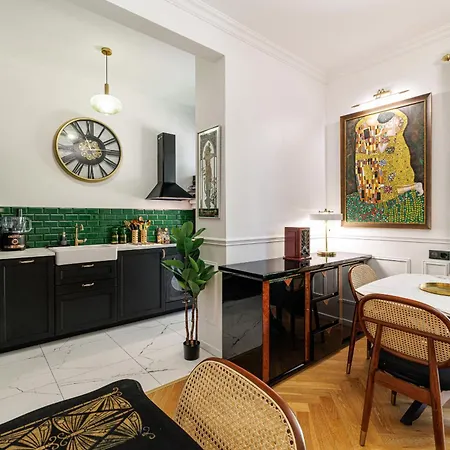 Peaceful 1 Bdr & Large Sunny Terrace - Bail Mobilite