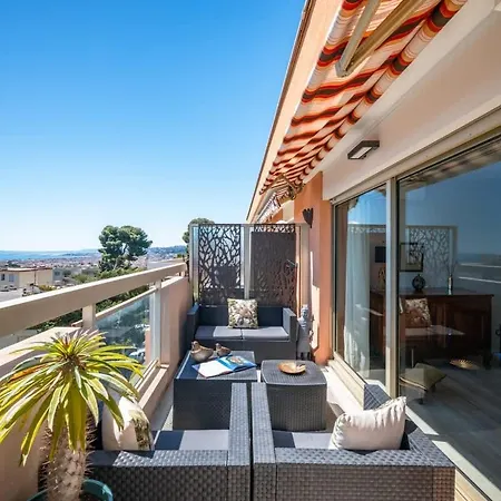 Superbe 2p Terrasse Vue Quartier Cimiez