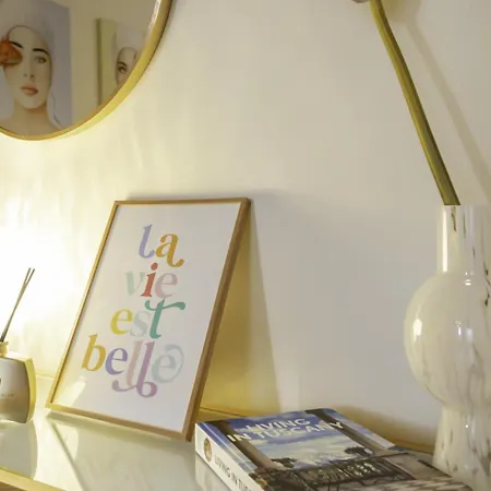 Apartment #38 Staywizus - 1bdr Place Massena - Near - Ac & Wifi *