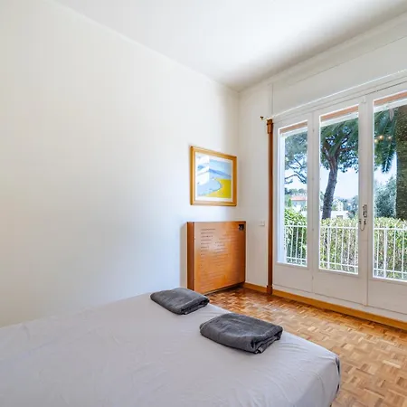 Spacious Flat - Calm & Ac Nice