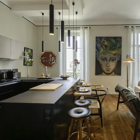 Apartment S16 Staywizus- Tiranty, 3 Chbrs, Jean Medecin, Balcon &clim *