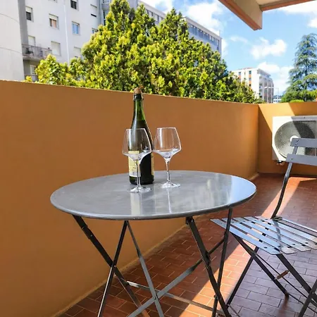 Apartment Charming With Terrace & Secure Parking
