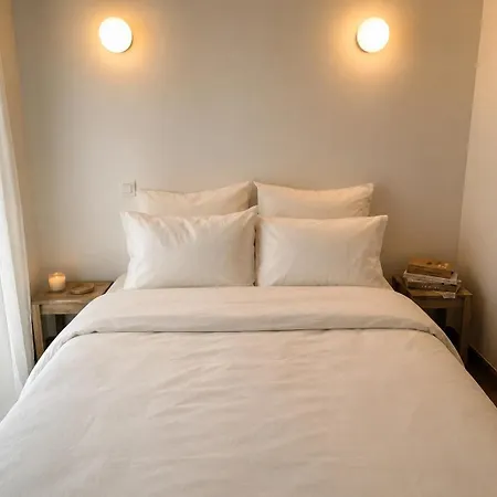 Heart Of Nice, 3min, 3 Ac Units, Balcony With 4-seater Dining! * Nice