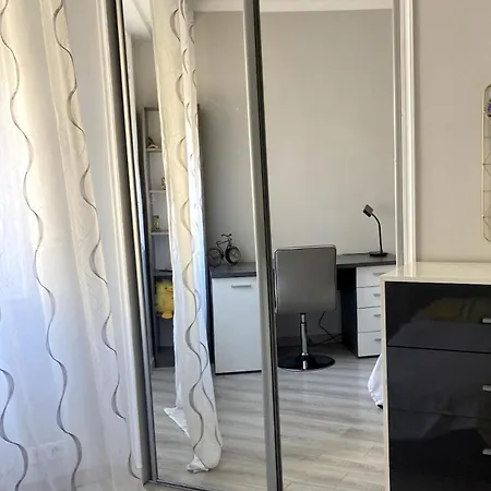Apartment Great In *