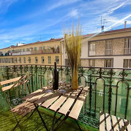 Apartment Cosy Balcon Clim Place Massena 10 Min En Tram Nice