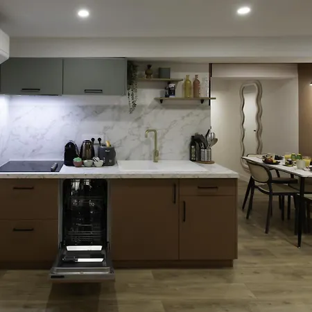 Apartment #20 Staywizus - 1 Bdr Heart Of Old Town Ac Wifi 5 Mins To Sea