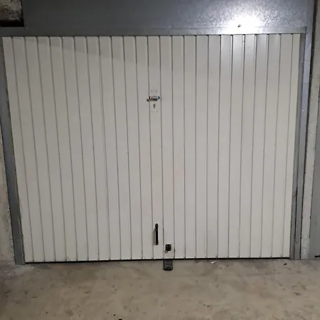 Apartment Blue Line - New Modern With Terrace & Ac