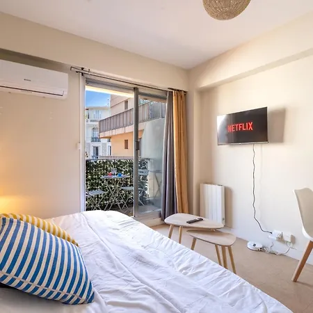 L'escape Apartment *