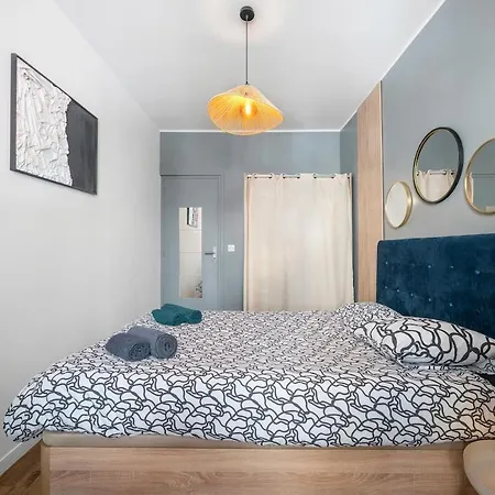 Apartment Port Of Sleeps 4 A C Renovated Nice