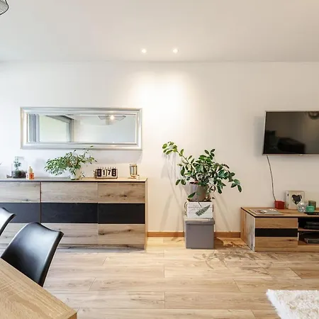 Apartment Beautiful 2 Swimming Pool, Parking Space And Air Conditioning Nice