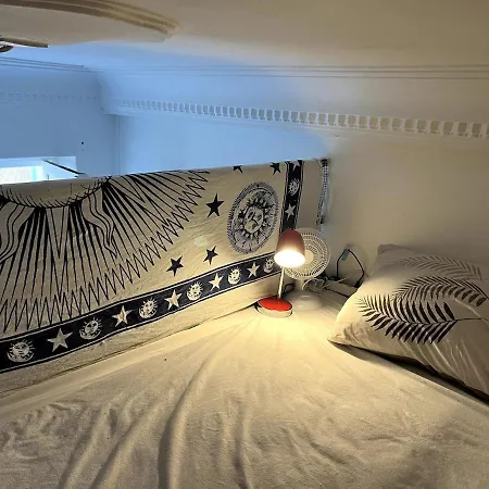 Apartment Sleeps 5 - Budget-friendly Flat - And Cozy Nice