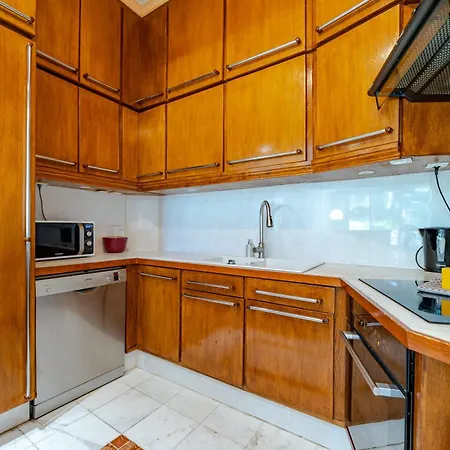 Spacious Flat - Calm & Ac *