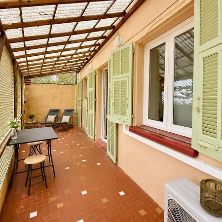Les Terrasses De Primerose Apartment