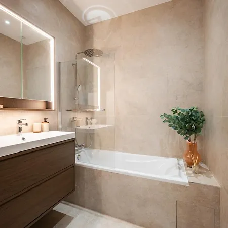 Apartment Spacious In Port Of *