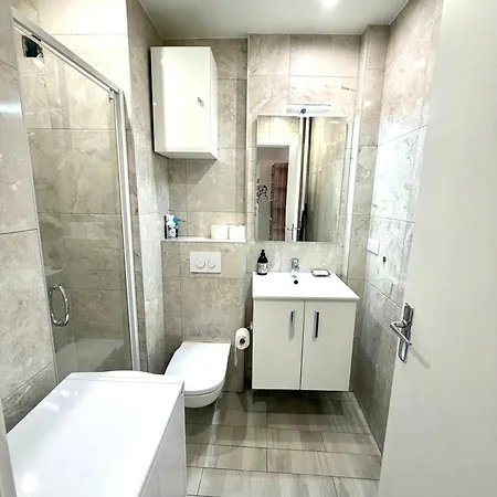 Liberation Apartment *