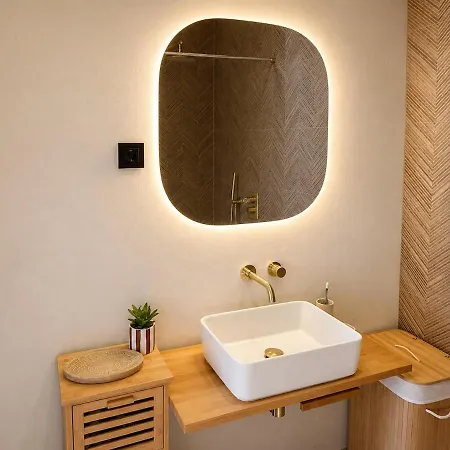 Apartment Completely Renovated 2 Minutes From The Nice