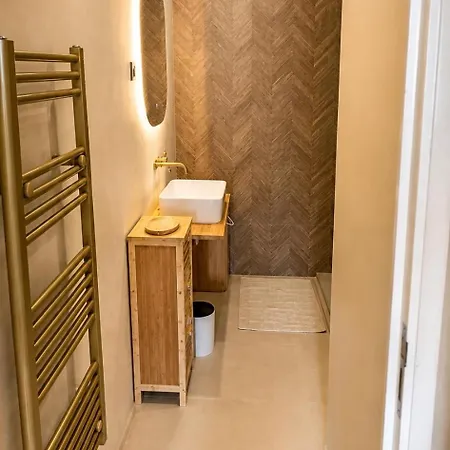 Apartment Completely Renovated 2 Minutes From The Nice