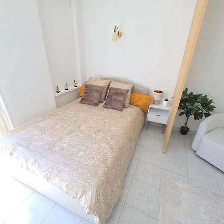Apartment Dante Riviera Elegance