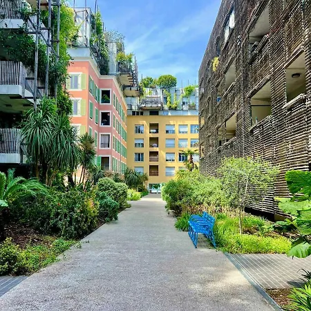 Apartment Urban Jungle