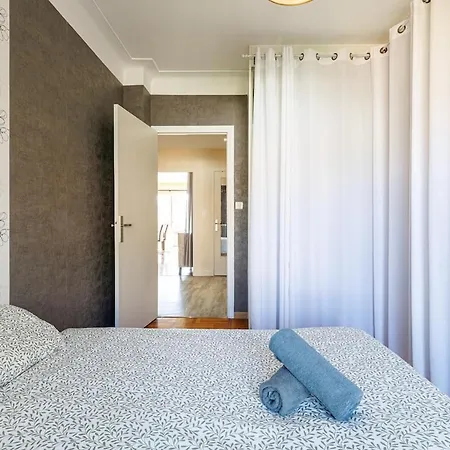 Apartment Spacieux T3 Avec Balcon Confort Et Convivialite *
