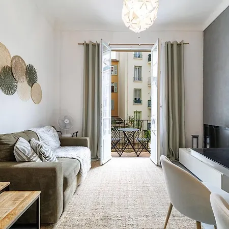 Apartment T2 Avec Balcon