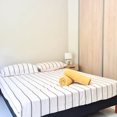T4 Moderne Climatise - Parking Prive- Terrasse - - * Nice