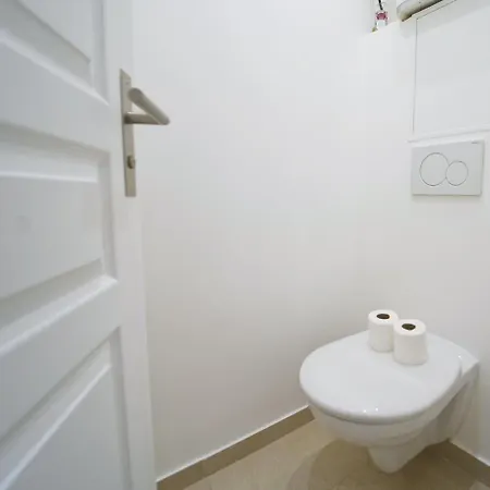 Old Town Charming Separate Bedroom - Ac Apartment *