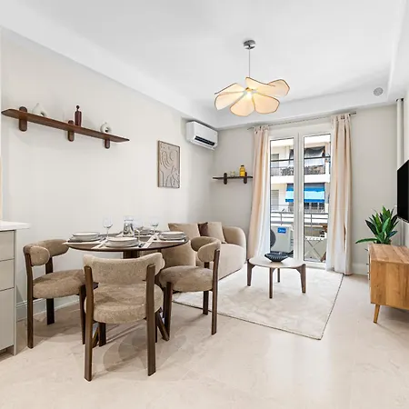 Fully Renovated 2-bedroom *