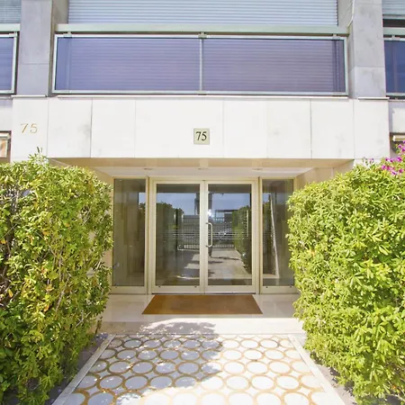 Apartment Sea Front Pearl Promenade France *