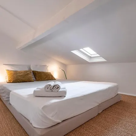 Apartment Old Town, Floor, Sun Deck Terrace With Large Sea Views *