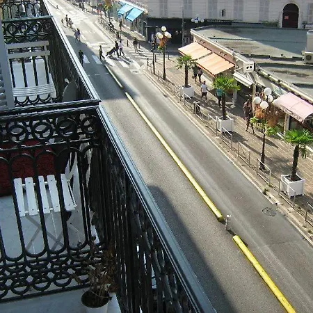 Rue De La Liberte Nice